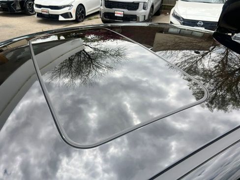 Certified 2023 Kia Forte GT-Line w/ GT-Line Premium Package FWD image 9