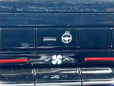 Used 2022 Jeep Grand Cherokee Altitude image 24