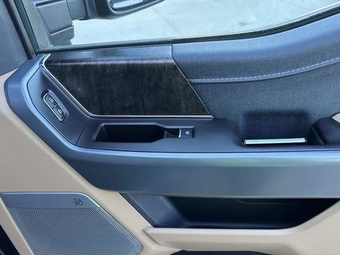 Used 2023 Ford F150 Lariat w/ Trailer Tow Package image 16