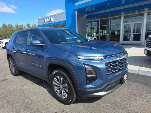 New 2026 Chevrolet Equinox LT w/ Convenience Package II image 1