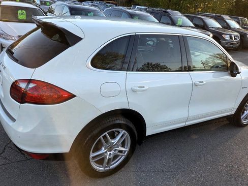 Used 2012 Porsche Cayenne S AWD/4WD image 14