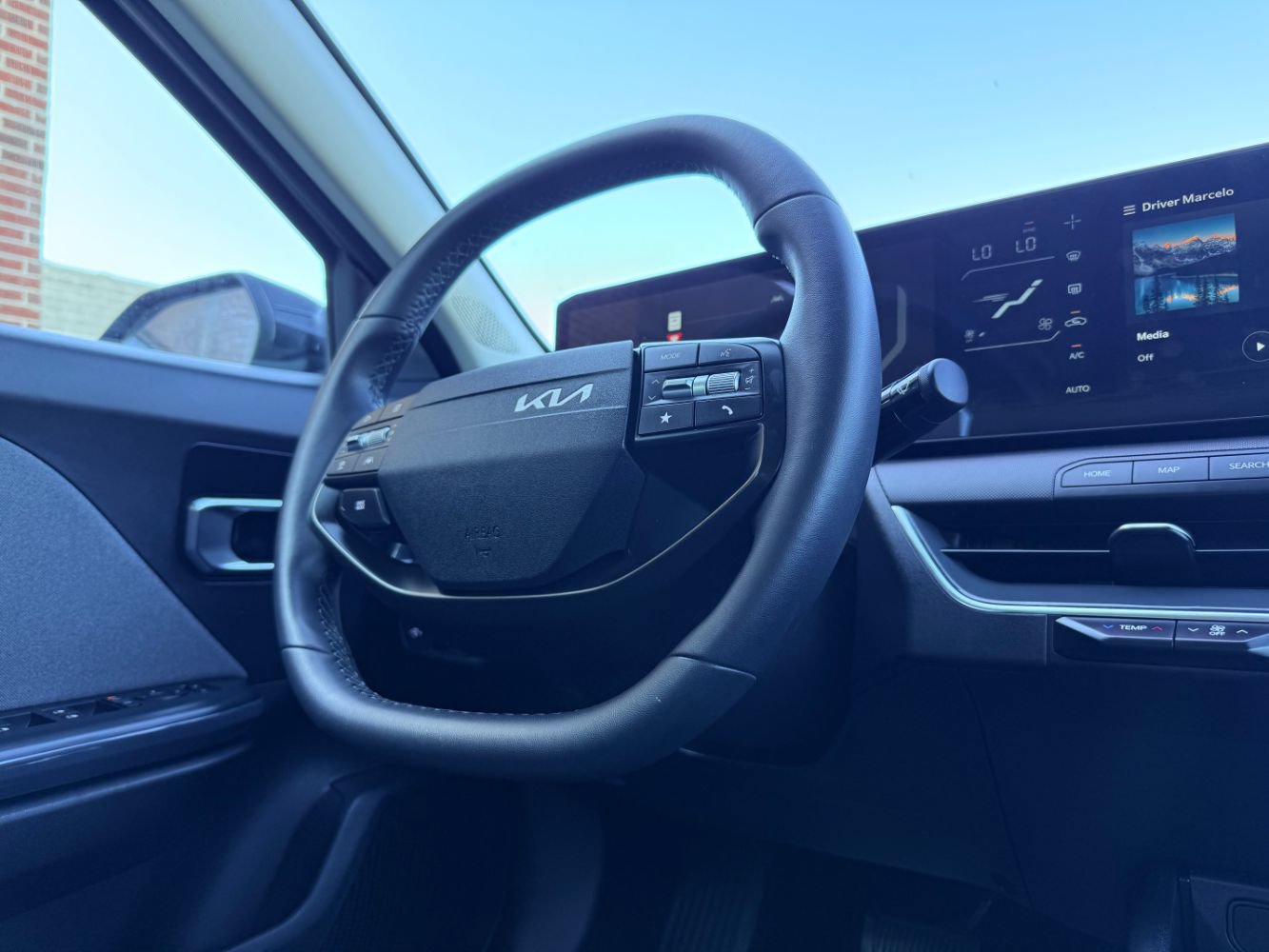 Used 2025 Kia K4 EX FWD image 10