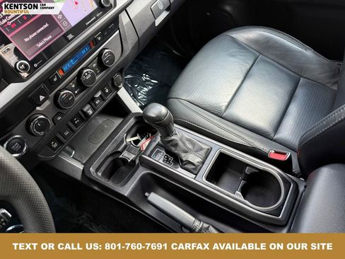 Used 2021 Toyota Tacoma TRD Off-Road image 26