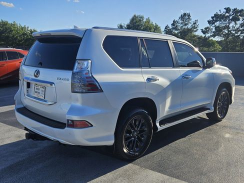 Certified 2023 Lexus GX 460 Premium AWD/4WD image 5