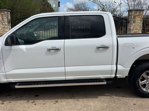 Used 2025 Ford F150 XLT w/ Equipment Group 301A Standard image 3