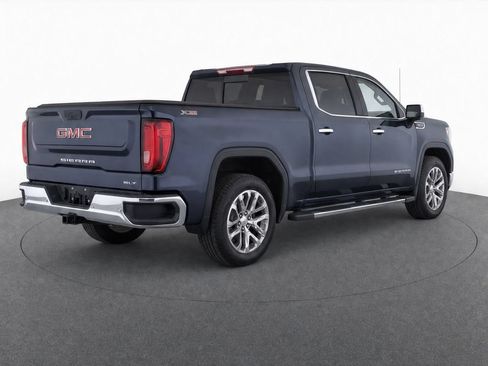 Used 2021 GMC Sierra 1500 SLT w/ SLT Premium Plus Package AWD/4WD image 3