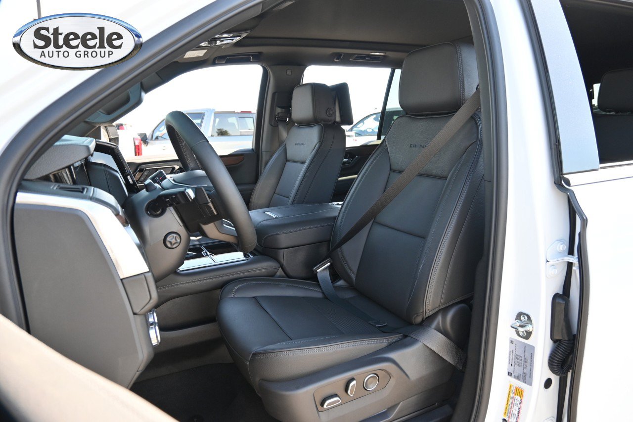New 2026 GMC Yukon Denali w/ Advanced Technology Package RWD image 36