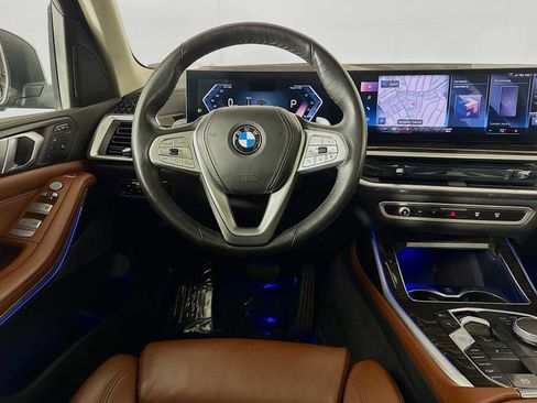 Used 2023 BMW X7 xDrive40i AWD/4WD image 33