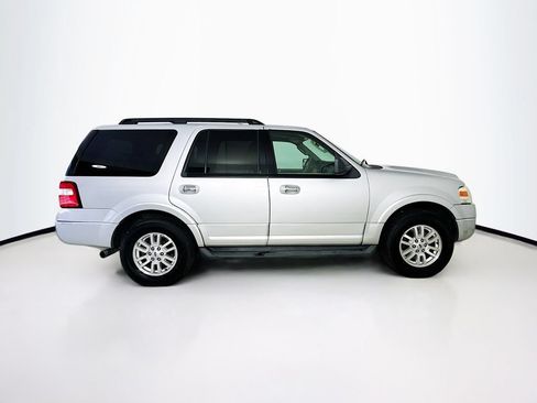 Used 2013 Ford Expedition XLT w/ HD Trailer Tow Pkg RWD image 8