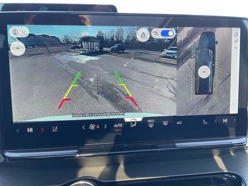 Used 2025 Ford Expedition Max Platinum image 22