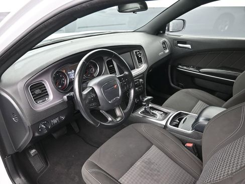 Used 2023 Dodge Charger SXT RWD image 19