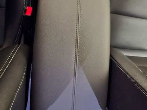 Used 2023 GMC Terrain SLT w/ LPO, Floor Liner Package AWD/4WD image 25