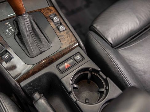 Used 2001 BMW 330Ci Convertible image 29