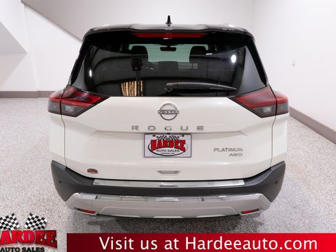 Used 2023 Nissan Rogue Platinum w/ Platinum Premium Package image 4
