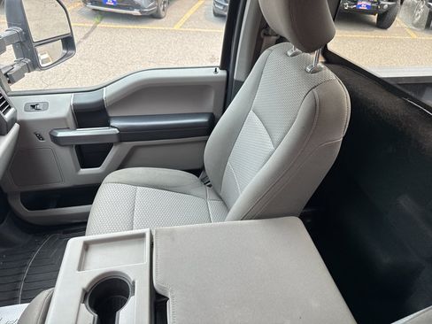 Used 2017 Ford F250 XLT w/ XLT Value Package AWD/4WD image 22