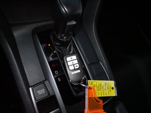 Used 2020 Honda Civic Sport image 29