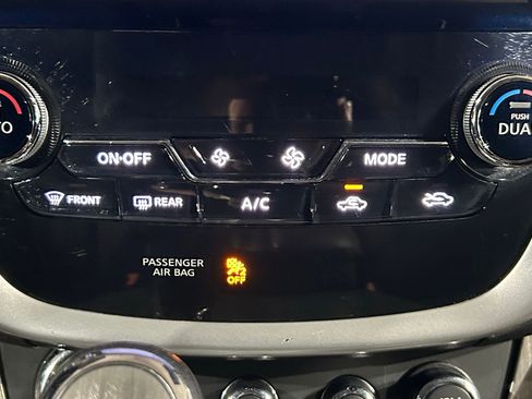 Used 2017 Nissan Murano Platinum w/ Platinum Technology Package AWD/4WD image 88