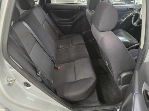 Used 2007 Pontiac Vibe w/ Sun And Sound Package FWD image 14