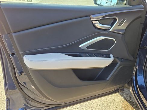 Certified 2025 Acura RDX SH-AWD image 23