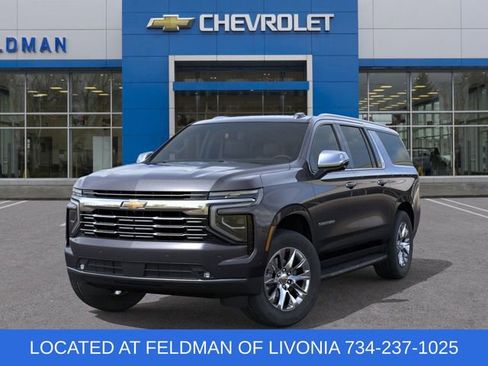 New 2025 Chevrolet Suburban Premier image 6