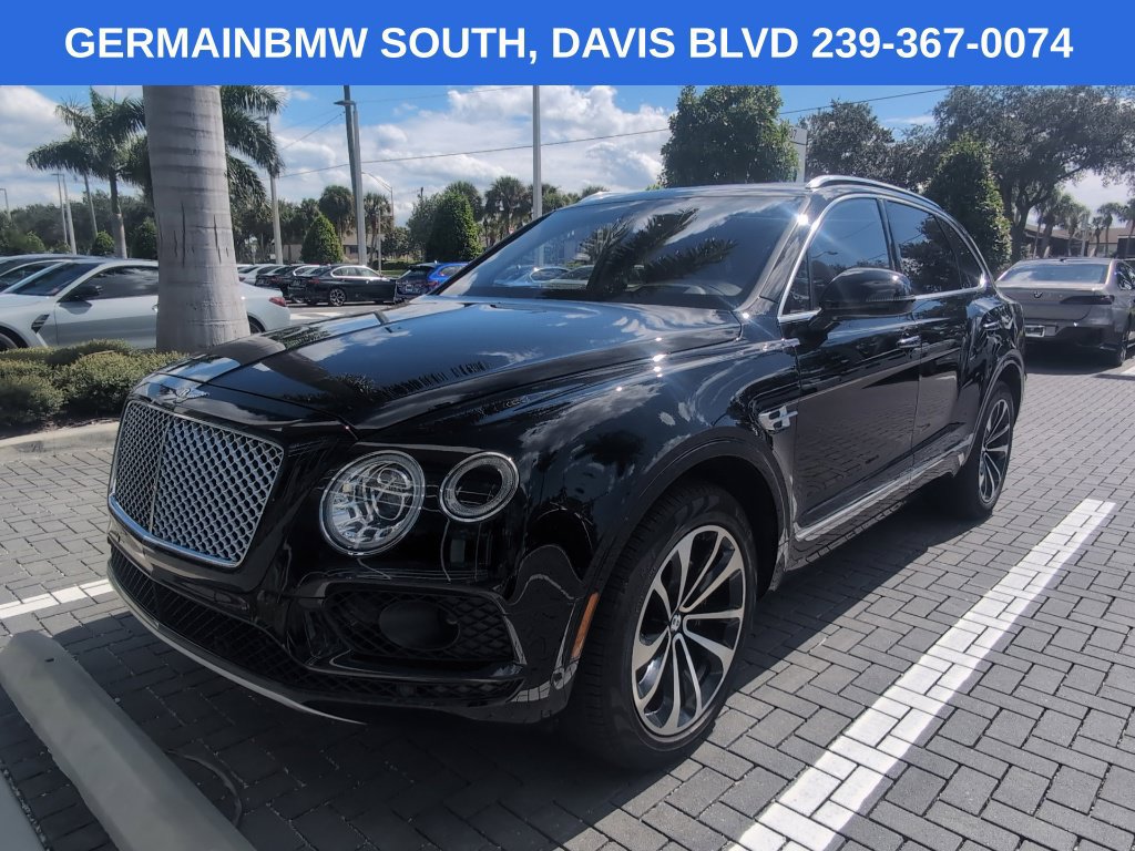 Used 2017 Bentley Bentayga AWD/4WD image 3