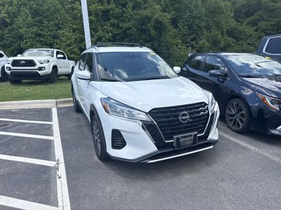 Used 2023 Nissan Kicks SV