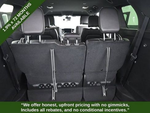 New 2026 Chrysler Voyager LX image 18