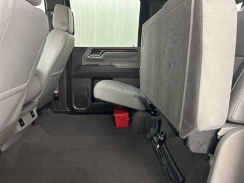 Used 2024 Chevrolet Silverado 3500 LT image 22