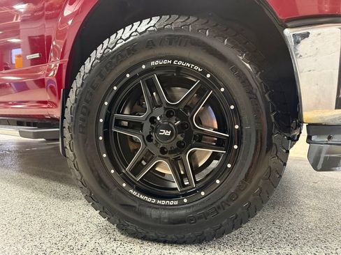Used 2016 Ford F150 XLT w/ Equipment Group 301A Mid AWD/4WD image 8