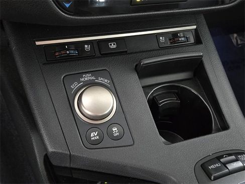 Used 2013 Lexus ES 300h w/ Luxury Pkg image 38