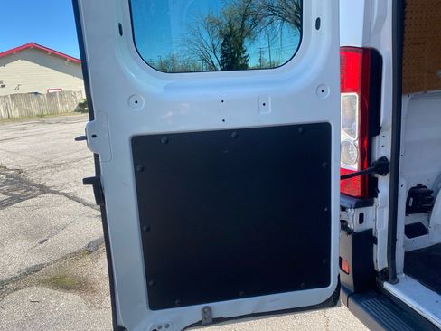 Used 2018 RAM ProMaster 1500 image 17