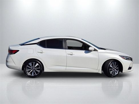 Used 2020 Nissan Sentra SV w/ SV Premium Package image 3