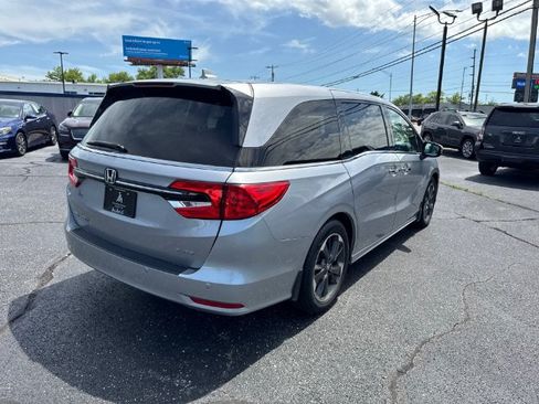 Used 2022 Honda Odyssey Elite image 4