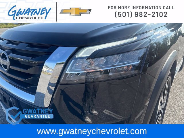Used 2023 Nissan Pathfinder Platinum w/ Cargo Package AWD/4WD image 14