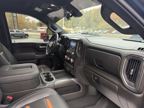 Used 2022 GMC Sierra 2500 AT4 w/ AT4 Preferred Package image 20