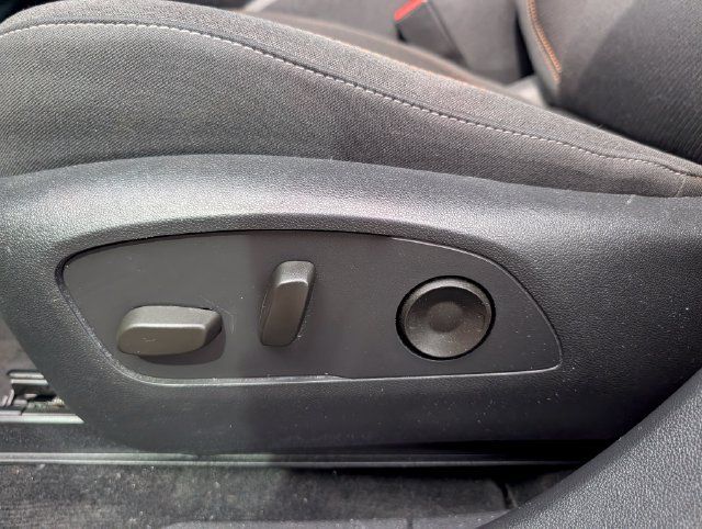 Used 2024 Honda Prologue EX image 15