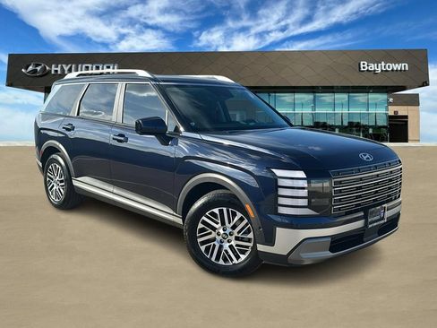 Used 2026 Hyundai Palisade SEL FWD image 1