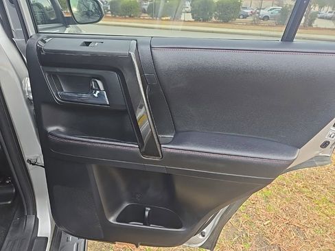 Used 2024 Toyota 4Runner TRD Off-Road image 32