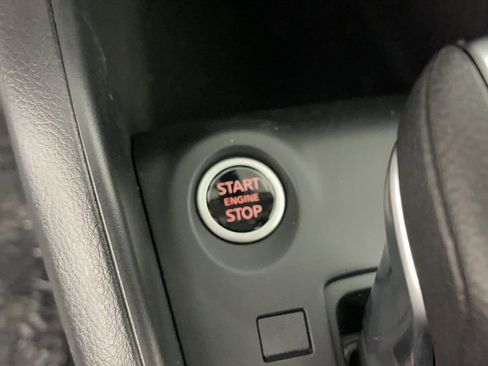 New 2025 Nissan Kicks Play S image 18