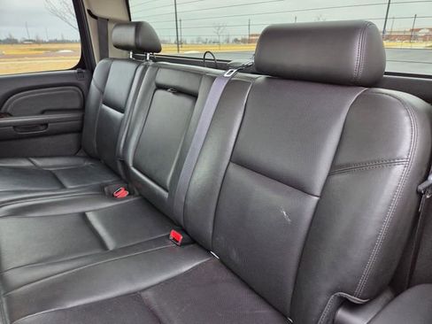 Used 2010 GMC Sierra 1500 Denali image 40