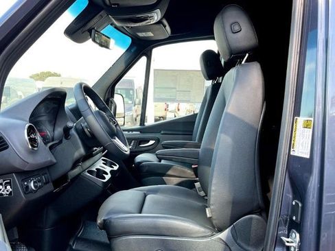 New 2024 Mercedes-Benz Sprinter 2500 image 19