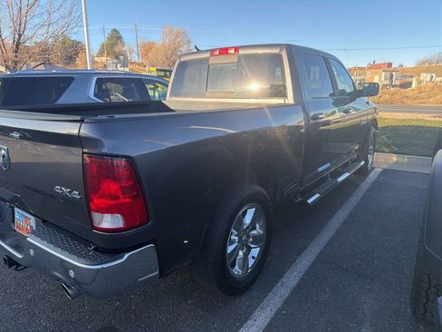 Used 2017 RAM 1500 Big Horn image 2