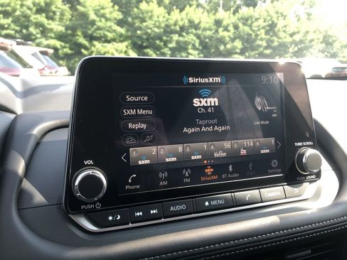 Certified 2026 Nissan Rogue S AWD/4WD image 23