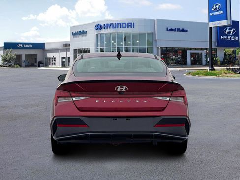 New 2026 Hyundai Elantra SEL Sport Premium image 6