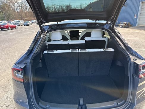 Used 2023 Tesla Model Y Long Range image 15