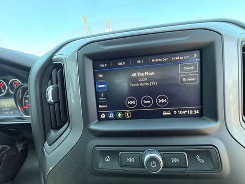 Used 2022 Chevrolet Silverado 1500 Custom Trail Boss w/ Safety Confidence Package AWD/4WD image 26