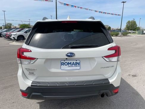 Used 2021 Subaru Forester Limited w/ Popular Package #3 image 4