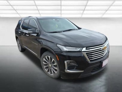 Used 2023 Chevrolet Traverse Premier w/ LPO, Floor Liner Package
