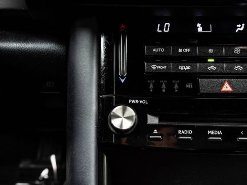 Used 2024 Lexus IS 350 F Sport RWD image 30