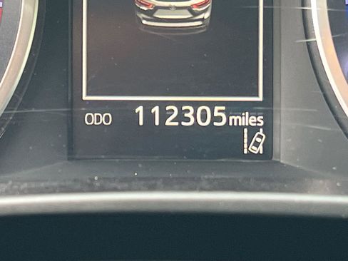 Used 2019 Toyota Highlander LE image 28